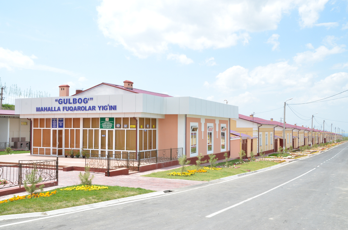 Shavkat Mirziyoyev mahallani “xalqning chinakam ko‘makdoshi”ga aylantiruvchi farmonni imzoladi