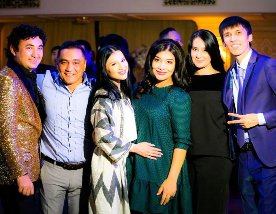 VKontakte-da ayollar uchun porno Natalya Chernyavskayaning yalangoch fotosuratlari