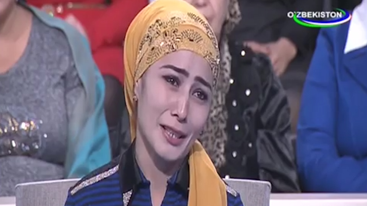 Yekaterinburgda qora tanli ayol bilan jinsiy aloqa