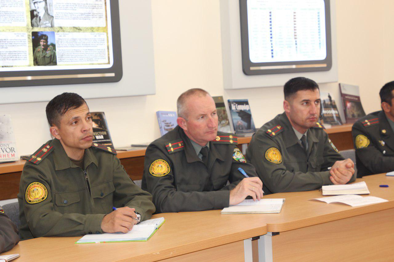 Қуролли Кучлар академиясида НАТО қўмондонлиги билан видеоконференция уюштирилди