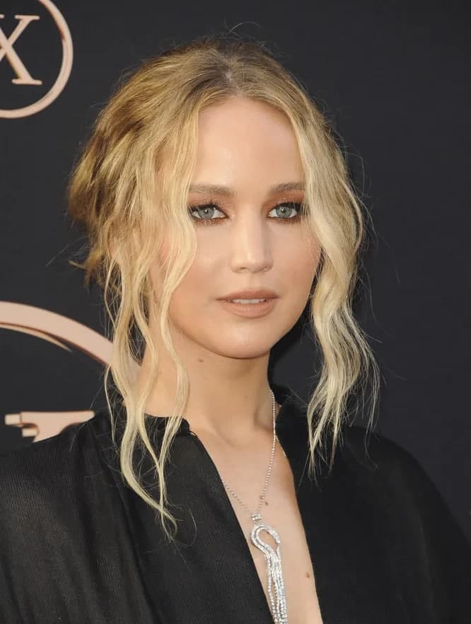 Yalangoch sochli qishloq aholisi