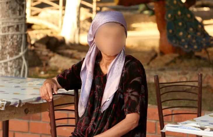 Irina Nelsonning yalangoch fotosurati