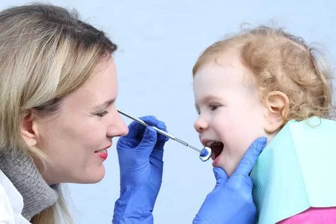 Tasmali fetish porno