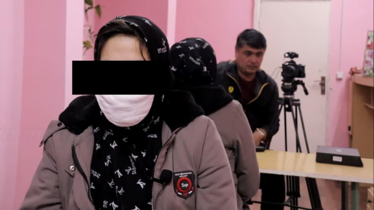 Jinsiy aloqa video: Shoxli ona oglini xohlardi