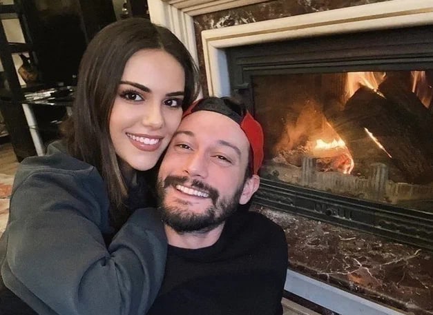 Vaginaning yaqin fotosuratini koring