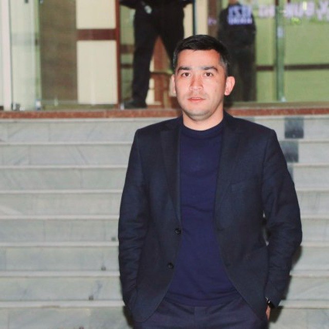 Yalangoch semiz ayollar mushuklarining fotosuratlari