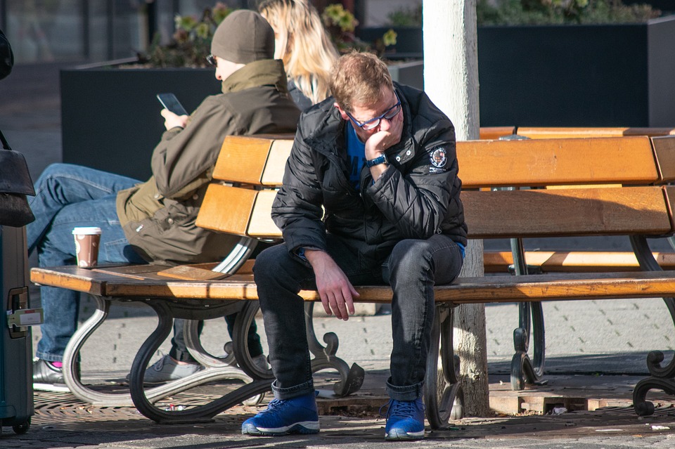 Rossiyada iqtisodiy ishonch indeksi nolgacha tushdi