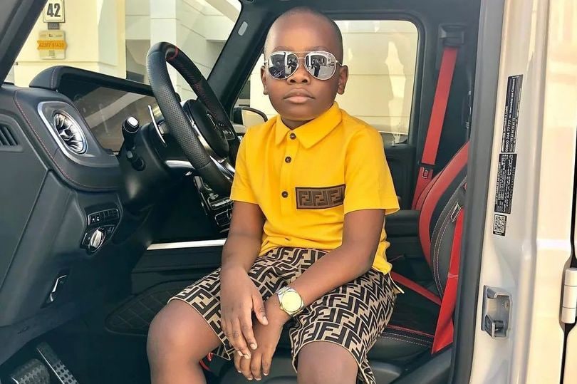 Karai va aprel jinsiy aloqasini tomosha qiling Vika bilan jinsiy aloqamiz