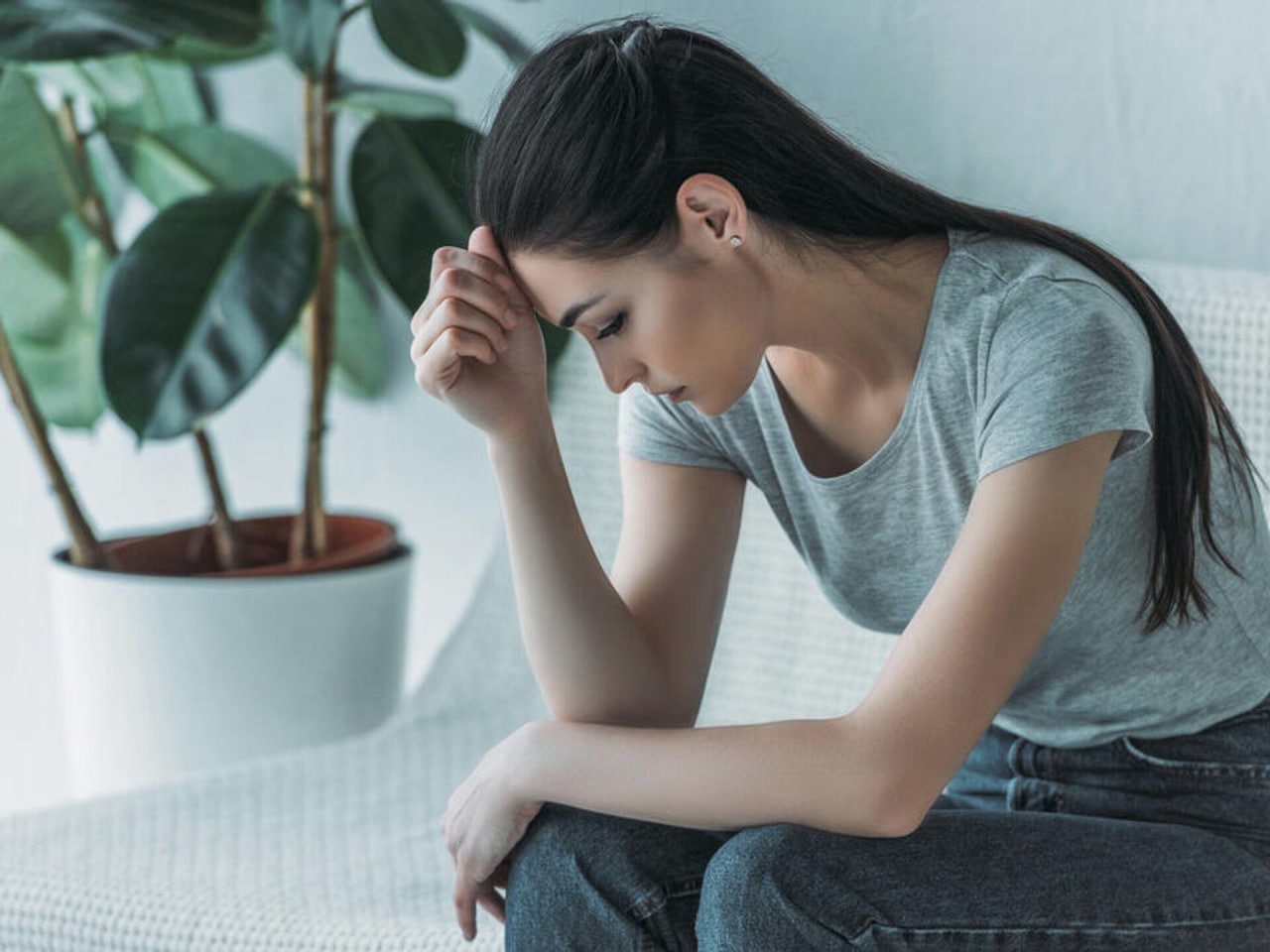 Fohisha bilan ozini qanday tutish kerak