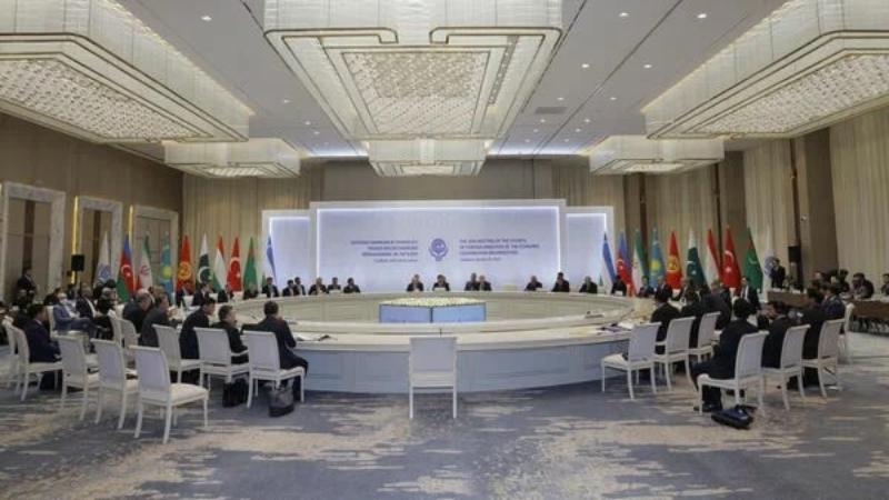 Узбекскую молодежь поделят на три категории по их социальному статусу