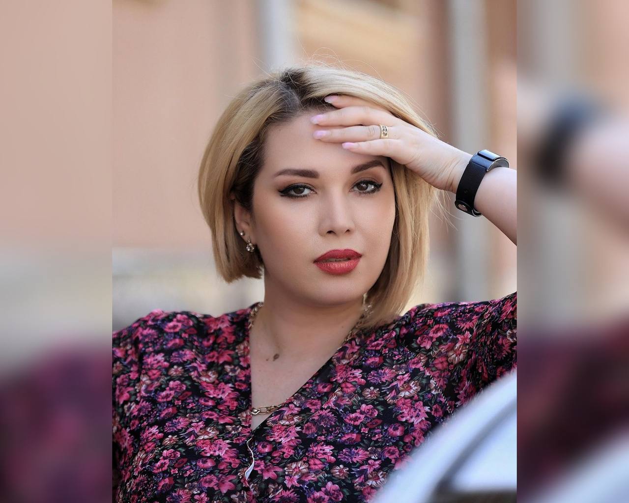 Natalya Varvinaning mushukcha yaqindan olingan surati