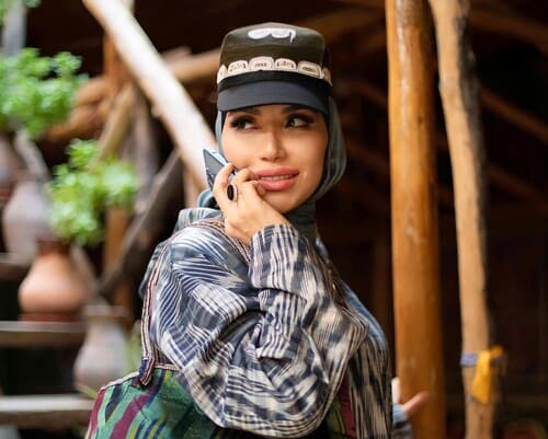 Eski onalar porno jinsiy aloqa Qaroqchi ogri porno