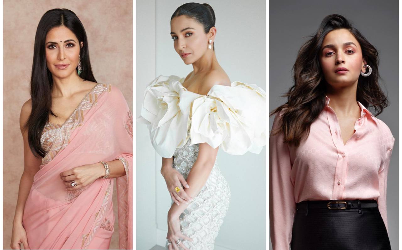 Onlayn porno tomosha qilish: Ikkita birida va ular uning ichiga kirishdi Qiz onlayn gipnoz ostida boladi