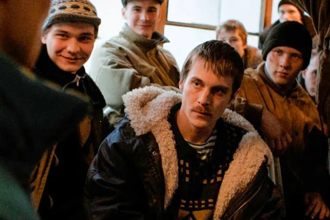 Onlayn porno video turkumidagi xotinlar Oyoq kesish porno