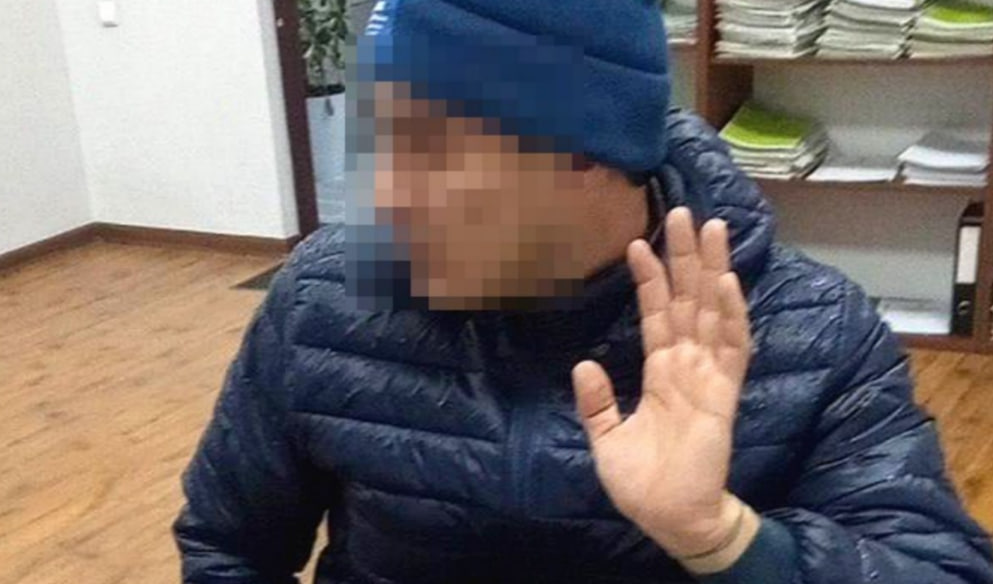 Xotinlar tomonidan suratga olingan uy qurilishi video