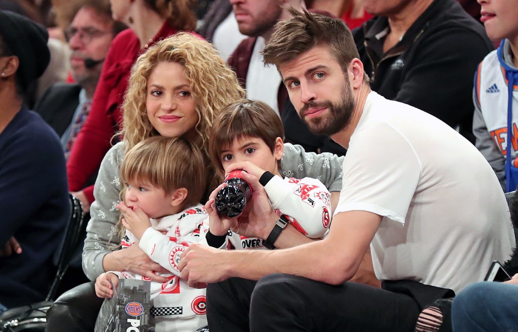 Xonanda Shakira bilan jinsiy aloqani tomosha qiling