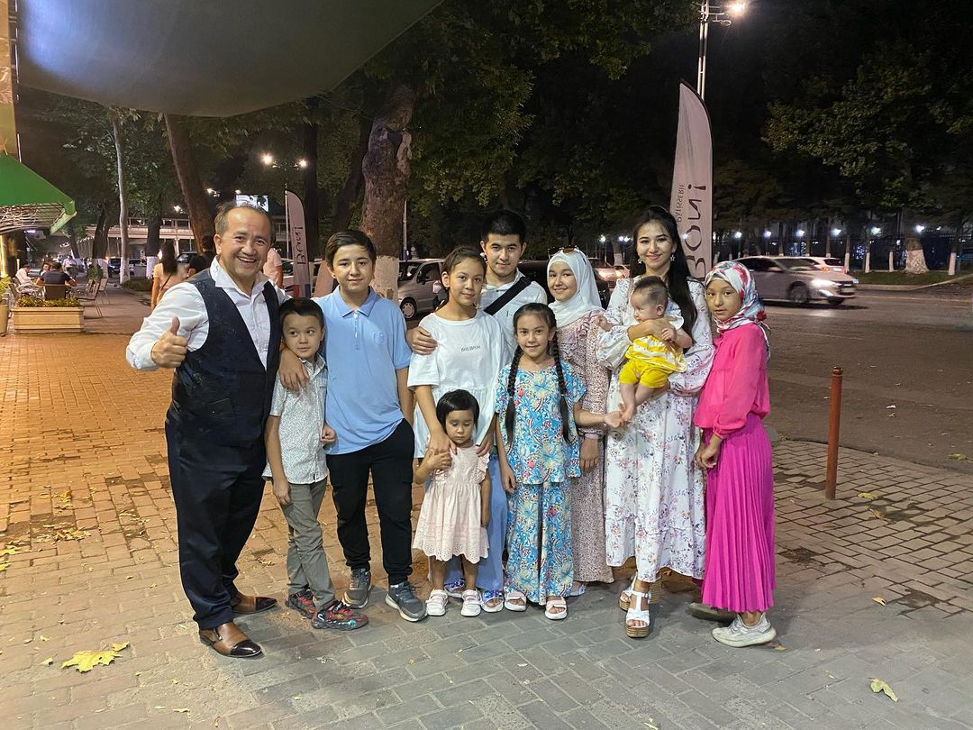 Anna Samoxina bilan jinsiy aloqa sahnalari