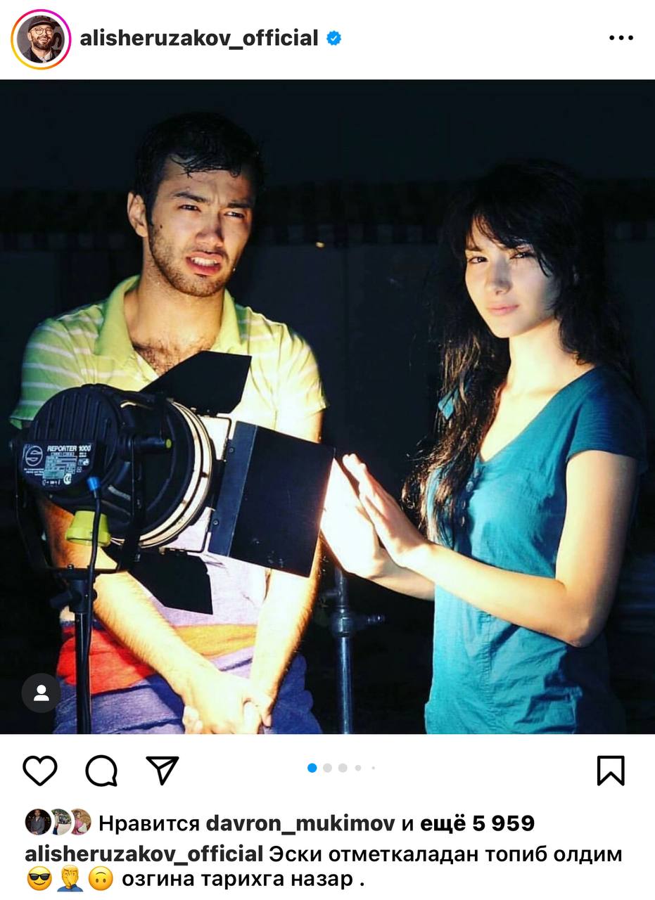 Orqa tomonida tikuvli paypoqdagi porno