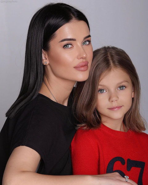 Stavropollik qizlarning porno fotosuratlari