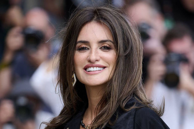 Aerobikada yalangoch chaqnashlar Bir daqiqa jinsiy aloqa video