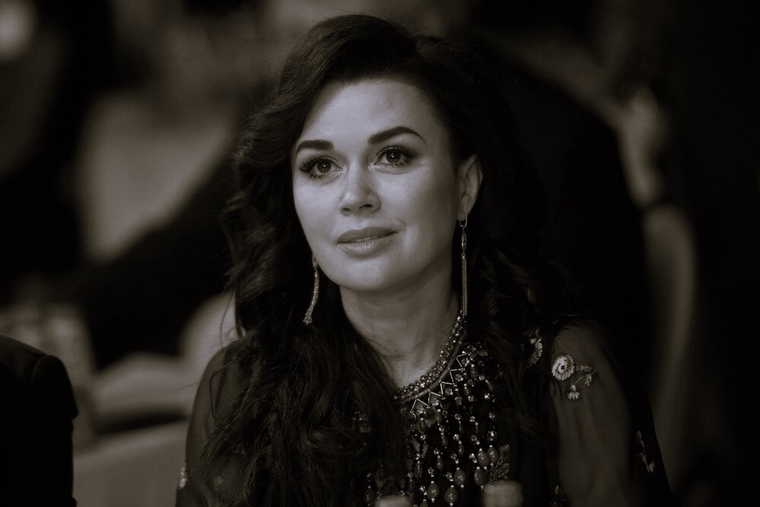 Uysiz ayol bilan jinsiy aloqa video