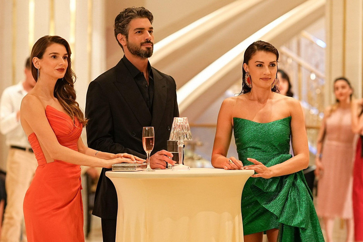 Mashhurlarning shaxsiy arxividan porno