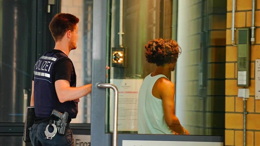 Shafqatsiz gey jinsiy aloqa