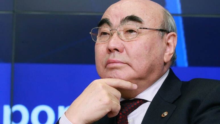 Садир Жапаров собиқ президент Асқар Акаевнинг хатоларини санади&nbsp;