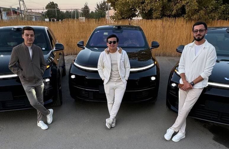 <p><b>Instagram: </b><b>Ulug‘bek Shodibekov d</b><b>o‘stlariga qimmatbaho avtomobil sovg‘a qildi, Javlon Shodmonov xonadonida to‘y, Davron Kabulov qizining tug‘ilgan kunini nishonlamoqda </b></p>
