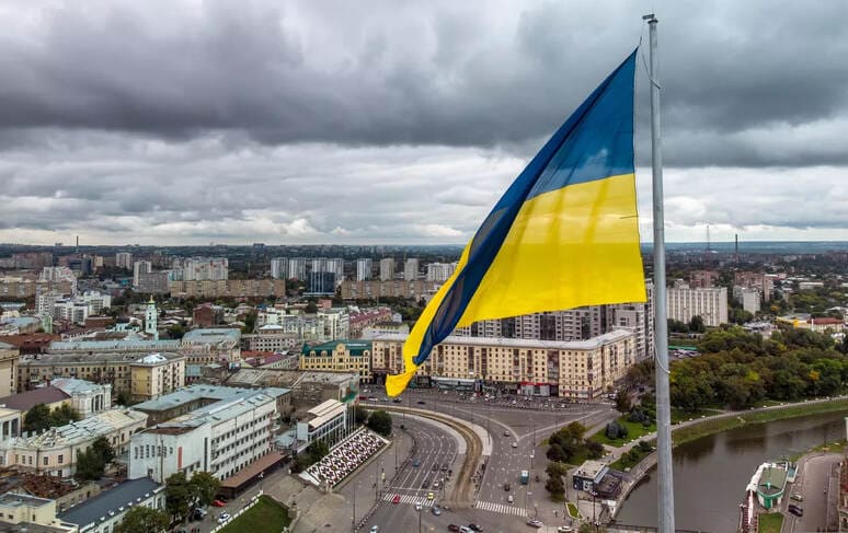 Bloomberg: G‘arb Ukrainaga yordamni qisqartirish uchun vaj qidirmoqda  