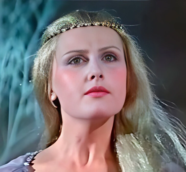 Doktor ogziga sikini sikishni boshladi