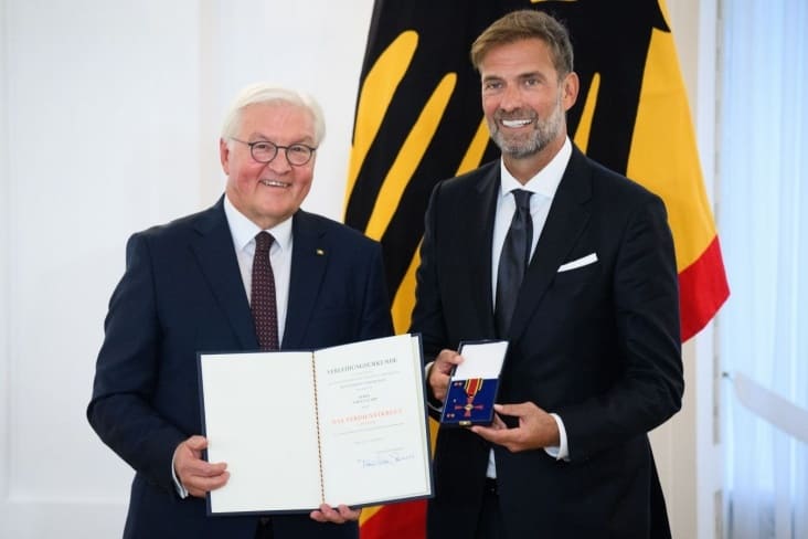 <p><b>Klopp Germaniya prezidenti tomonidan mukofotlandi</b></p>