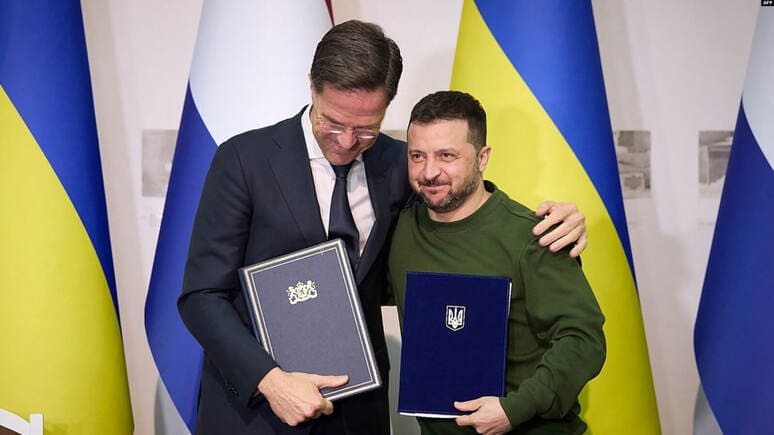 <p><b>NATOning yangi bosh kotibi G‘arbning Ukrainaga yordamini kuchaytirishga va’da berdi </b></p>