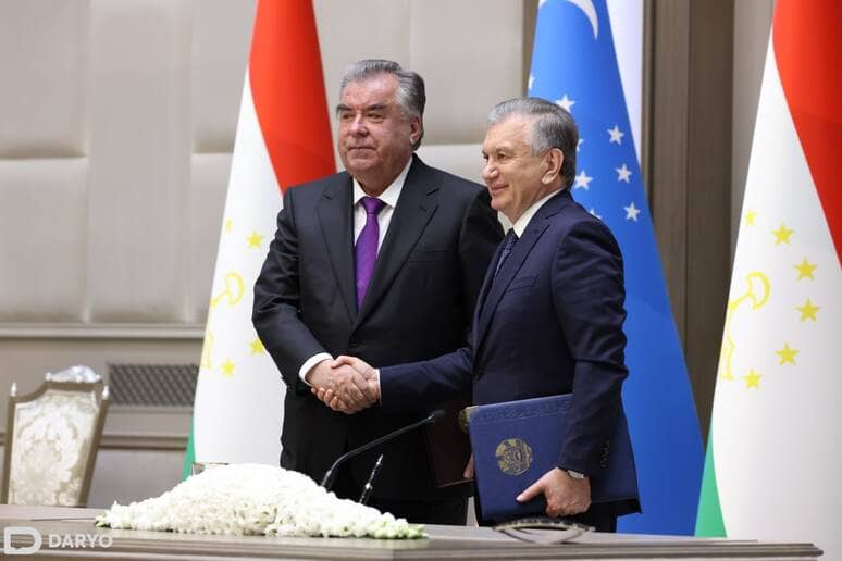 <p><b><strong>Shavkat Mirziyoyev Tojikiston prezidentini tug’ilgan kuni bilan tabrikladi</strong></b></p>