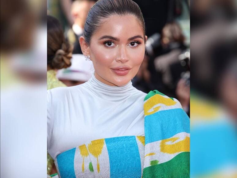 <p><b>“Oyiga hech bo‘lmasa 50 ming dollar topishi kerak”. Maryam Tillayeva u bilan tanishmoqchi bo‘lgan yigitlarga qanday talablar qo‘yilishi haqida</b></p>