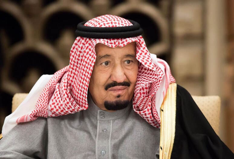 <p><b>Saudiya Arabistoni qiroli yana pnevmoniyaga chalindi</b></p>