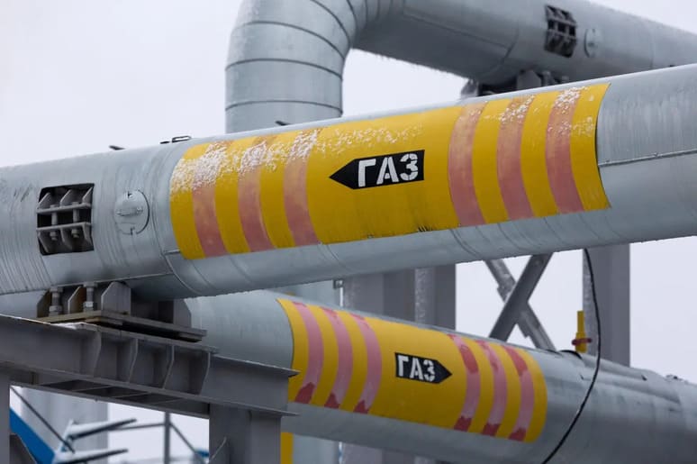 Казахстан наращивает транзит российского газа в Узбекистан: объём поставок достиг 3,8 млрд куб. м. 