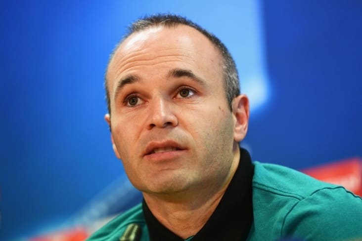 <p><b>FIFA prezidenti faoliyatini yakunlagan Andres Inyesta haqida fikr bildirdi</b></p>
