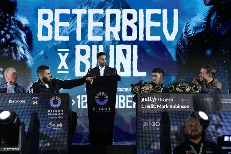 <p><b>Dmitriy Bivol va Artur Beterbiyev o‘rtasida mutlaq jahon chempionlik jangi haqida ma’lumotlar</b></p>