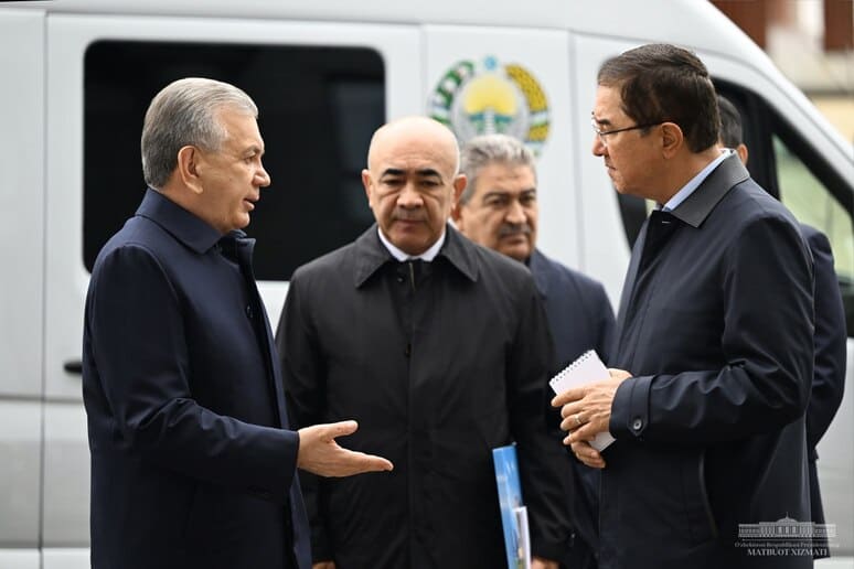<p><b>&ldquo;Ish to&lsquo;g&lsquo;ri tashkil qilinsa, bu tumanda kambag&lsquo;allik bo&lsquo;lishi mumkin emas&rdquo; &mdash; prezident Toshkent tumanida bo&lsquo;ldi</b></p>