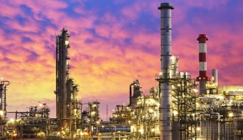 <p>Kazakhstan sets plan to triple oil and gas chemical output by 2030 <b>&nbsp;</b></p>