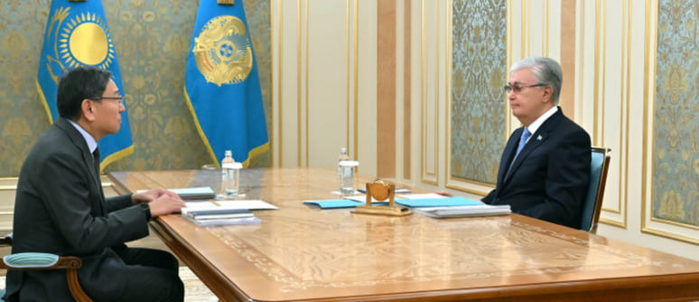 President of Kazakhstan discusses Almaty&rsquo;s economic growth with Mayor Dosaev&nbsp;