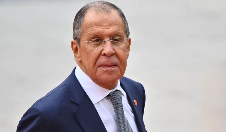 <p><b>Lavrov Zelenskiyning g‘alaba rejasidagi maxfiy bandlarga munosabat bildirdi</b></p>
