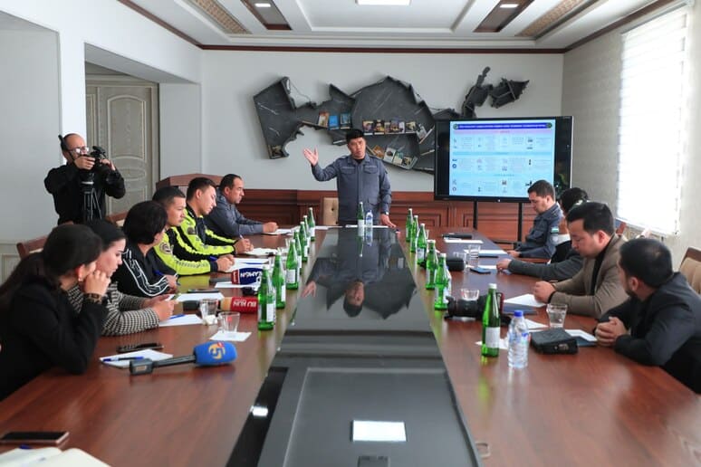 <p><b>Namanganda 1380 nafar haydovchining har biri yil davomida 15 dan ortiq qoidabuzarlik sodir etgani aniqlandi</b></p>