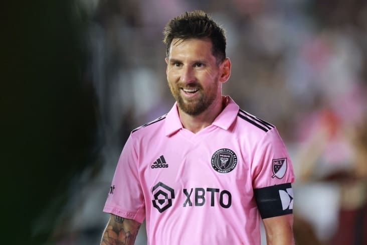 <p><b>Lionel Messi MLS’da oyning eng yaxshi o‘yinchisi deb topildi</b></p>