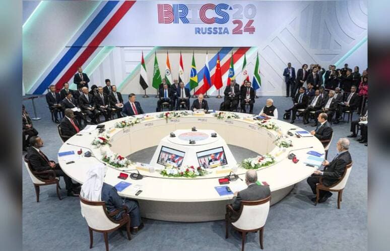 <p><b>BRICS’ga a’zo davlatlar kosmosda qurol joylashtirilishining oldini olishga chaqirdi </b></p>