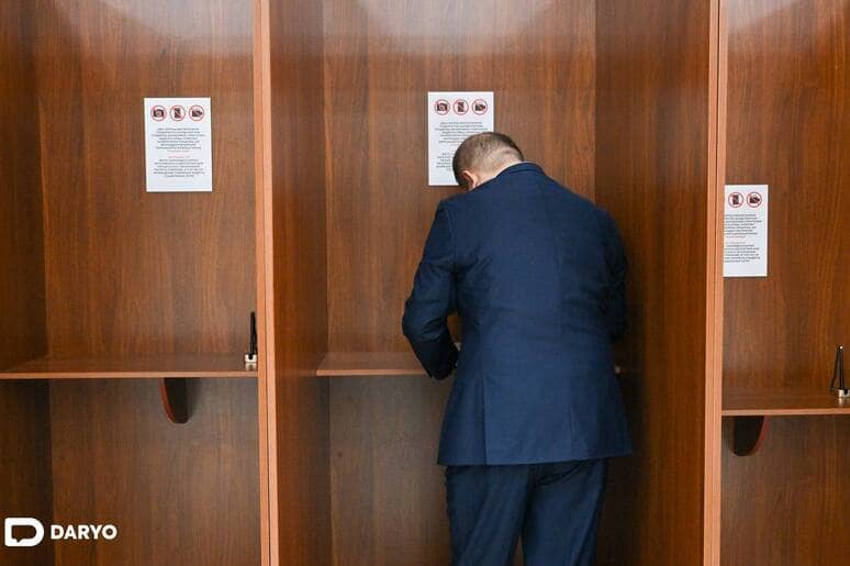 <p><b>O&lsquo;zbekistonda deputatlik saylovi o&lsquo;tgan deb hisoblandi</b></p>