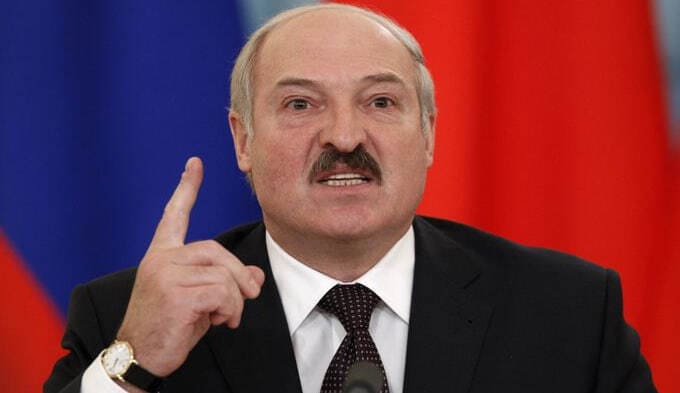 Лукашенко: “Россия-Украина можаросида дуранг бўлиши мумкин”