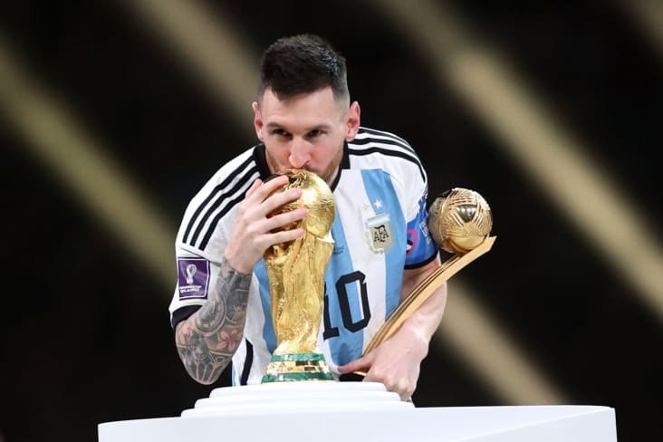 <p><b>Messi 2026-yilda Jahon chempionatida ishtirok etishi haqidagi savolga javob berdi</b></p>