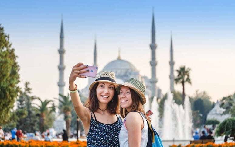 <p><b>Turkiya 9 oyda 42 millionga yaqin xorijlik sayyohni qabul qildi</b></p>